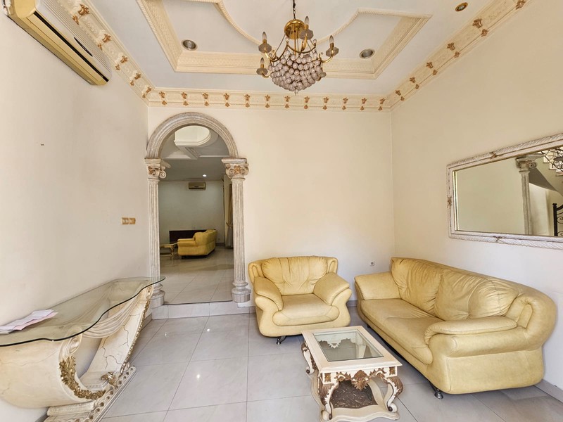 Disewa Rumah Gading Kirana Timur, Kelapa Gading 