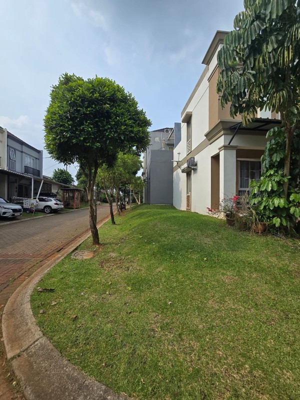 Alegria park hunian dengan model klasik kontemporer