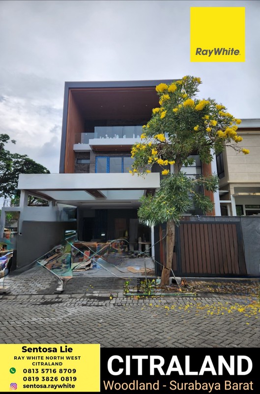 7 Milyar-an Dijual Rumah Baru Citraland Woodland Surabaya Bonus Private Lift , Semi Furniture Modern - Carport 4 LUAS 4 Mobil Siap Huni Dekat Universitas Ciputra, Hokky Buah, Ciputra Hospital, Pakuwon