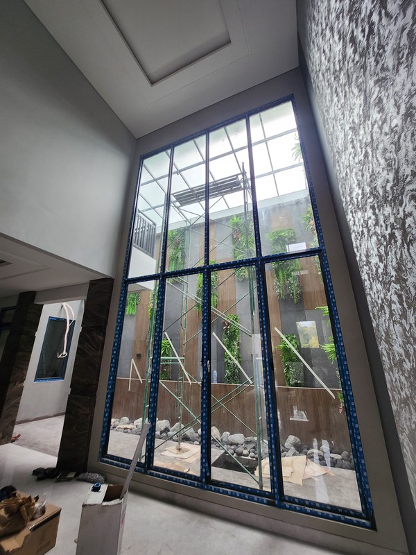 7 Milyar-an Dijual Rumah Baru Citraland Woodland Surabaya Bonus Private Lift , Semi Furniture Modern - Carport 4 LUAS 4 Mobil Siap Huni Dekat Universitas Ciputra, Hokky Buah, Ciputra Hospital, Pakuwon