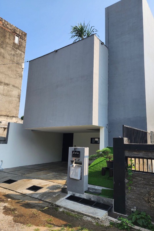 Rumah Bagus Di Jl Margasatwa Komp Pondok Labu Park Jakarta Selatan