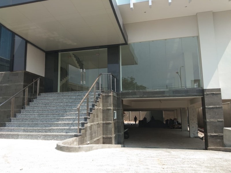 DIJUAL GEDUNG BARU DI AREA STRATEGIS DI JAKARTA PUSAT