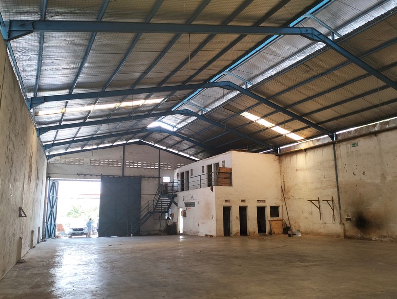 Disewakan Gudang Siap Pakai Jalan Lidah Wetan,  Surabaya Barat