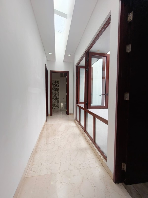 Rumah Hunian Elit Di Daerah Simprug, Jakarta Selatan