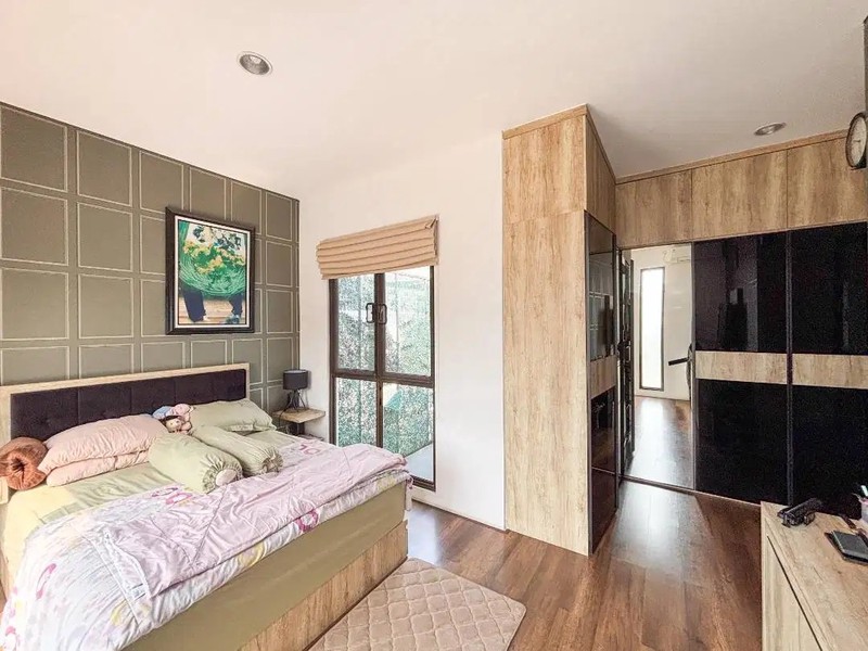 Flash Sale. Rumah mewah Mozia Amata, BSD