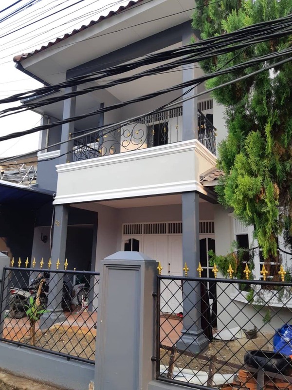 Rumah Siap Huni 2 Lantai di Jatipadang Pasar Minggu