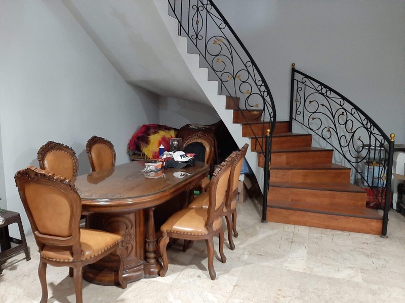 Rumah Siap Huni 2 Lantai di Jatipadang Pasar Minggu