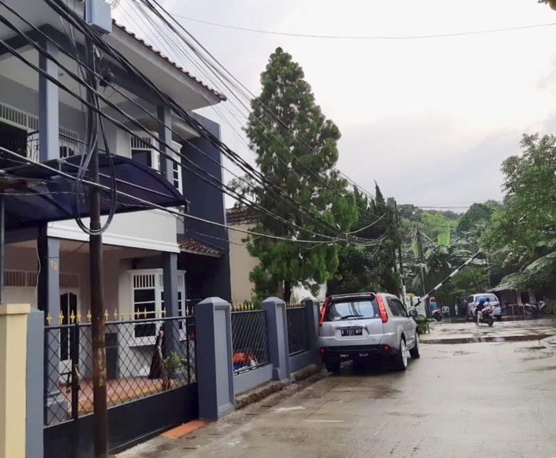 Rumah Siap Huni 2 Lantai di Jatipadang Pasar Minggu
