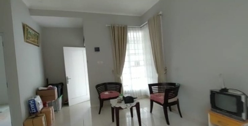 Rumah Dijual - Lokasi Strategis, aman Siap hunidan sangat terawat di Cibinong, Perumahan Graha Kartika Pratama