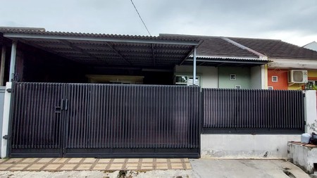 Rumah Dijual - Lokasi Strategis, aman Siap hunidan sangat terawat di Cibinong, Perumahan Graha Kartika Pratama