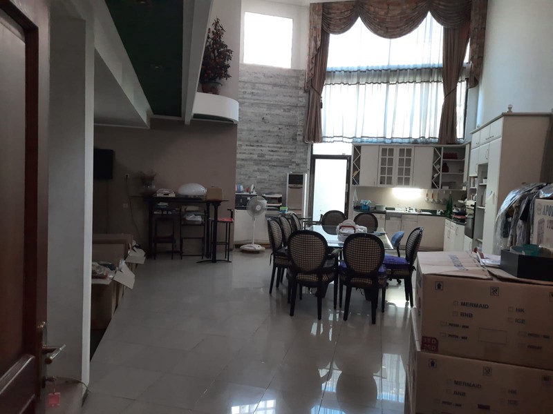 Turun Harga & Langka Disewakan Bangunan Komersial Jalan Polisi Istimewa - Surabaya Pusat