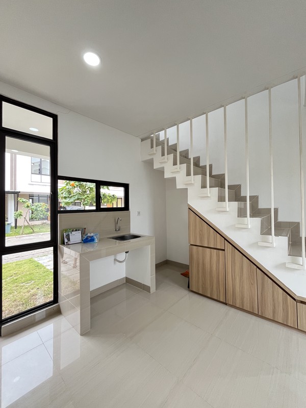 Rumah di Cluster Wimbledon Jababeka - Hunian Nyaman dan Strategis di Kawasan Modern