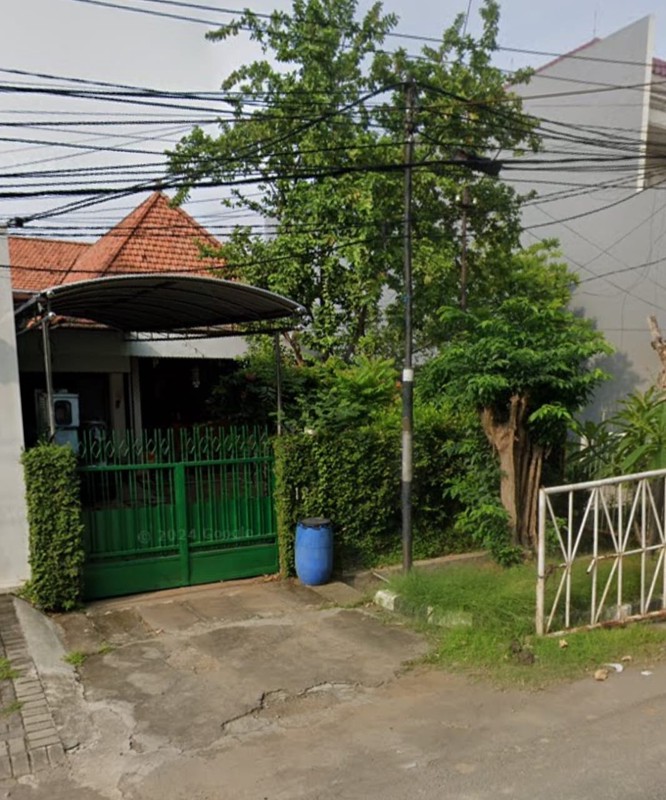Dijual Rumah Bagus di Jalan Bawean - Surabaya Pusat