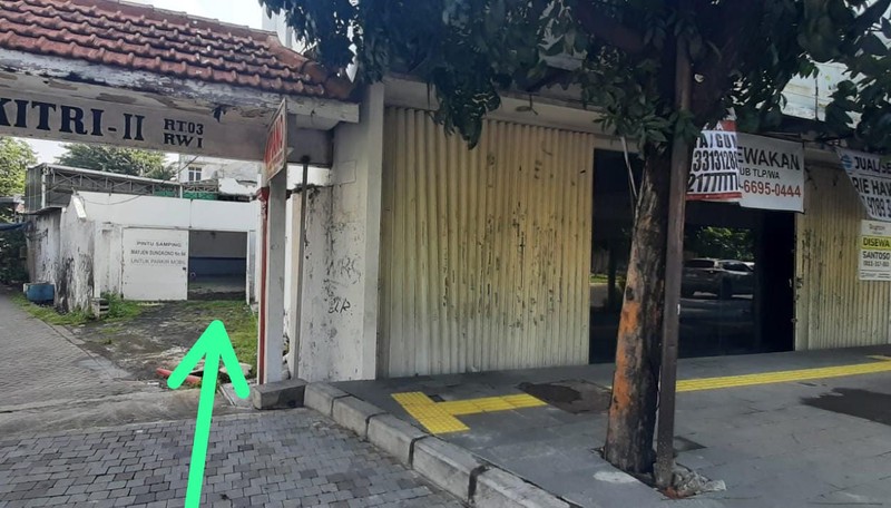 Disewakan Murah Gedung 2 Lantai di Jalan Mayjend Sungkono, Surabaya