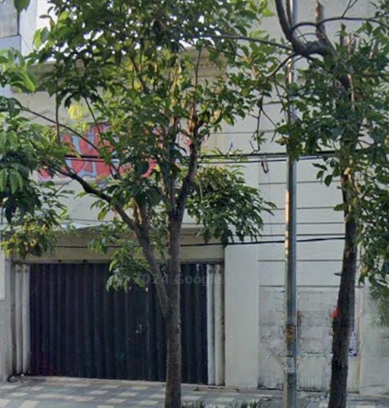 Disewakan Bangunan Komersial Jalan Raya Mayjen Sungkono, Surabaya Barat