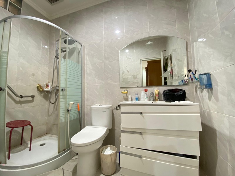 Rumah Terawat dan Rapi dalam Komplek Ternama di Cinere