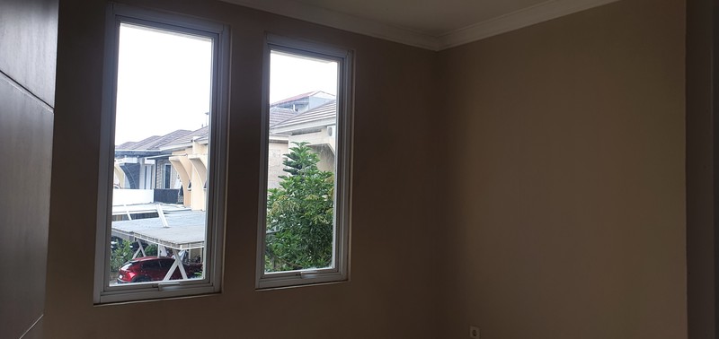  Disewakan Rumah  water Spring Boulevard , Grand Wisata - Tambun . Bekasi