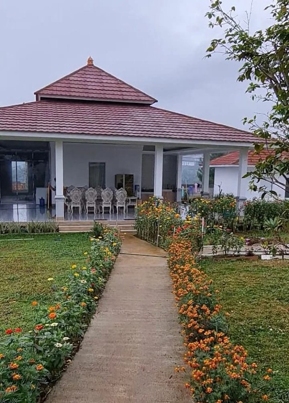 Villa Asri dengan Halaman Luas Lingkungan Nyaman @Ciawi, Bogor