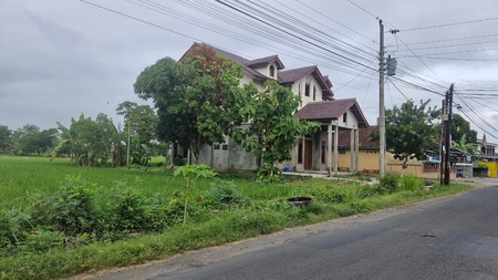 Dijual Tanah Bonus Bangunan 2 Lantai Di Prambanan Sleman View Sawah
