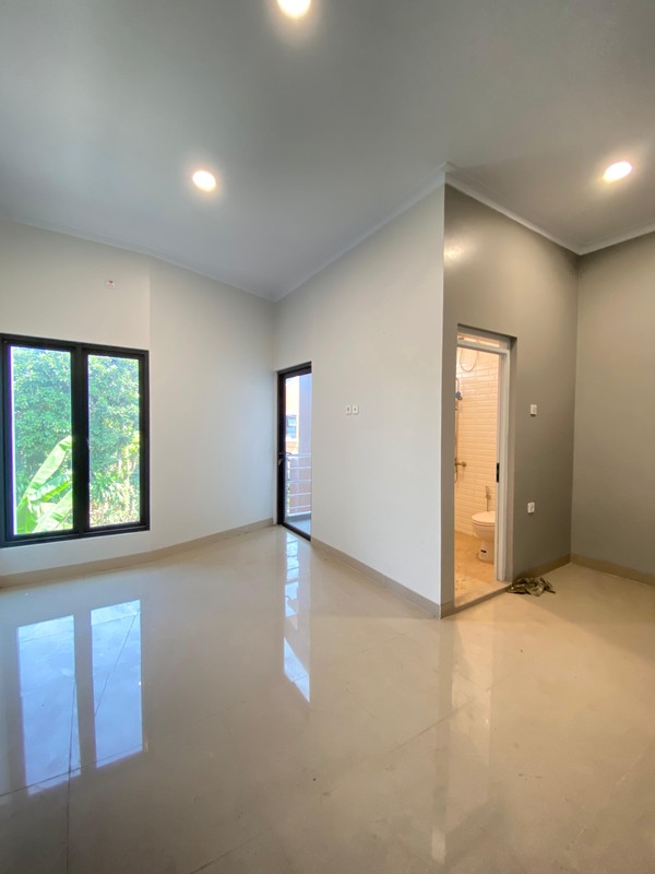 Rumah 2 lantai modern di Pondok Cabe