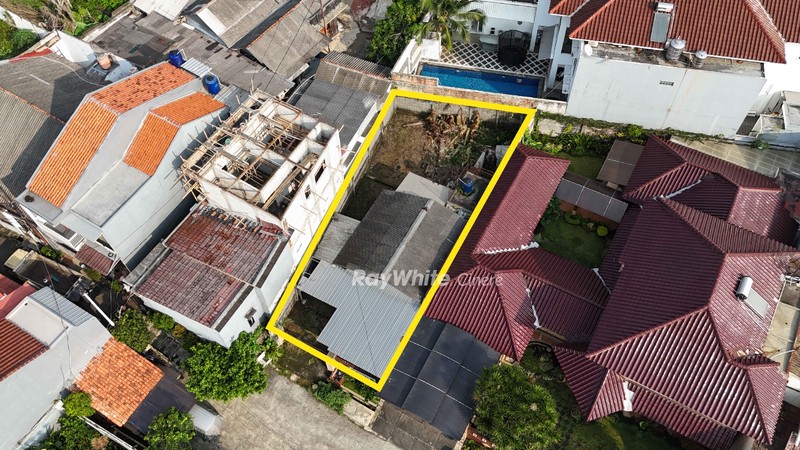 Rumah murah hitung tanah di Mega Cinere