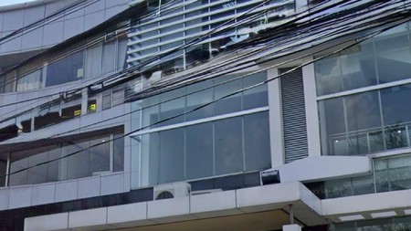 Disewa Gedung Perkantoran/ Komersial 3 Lantai di Lokasi Strategis di Tanah Abang, Jakarta Pusat
