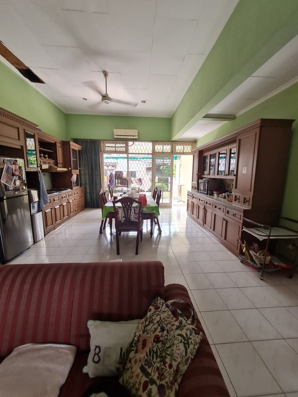 Dijual Rumah Luas & Siap Huni - Bukit Cinere Indah