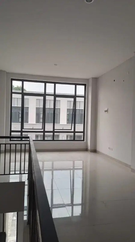 Rent. Ruko bagus 91 District BSD, lokasi strategis..