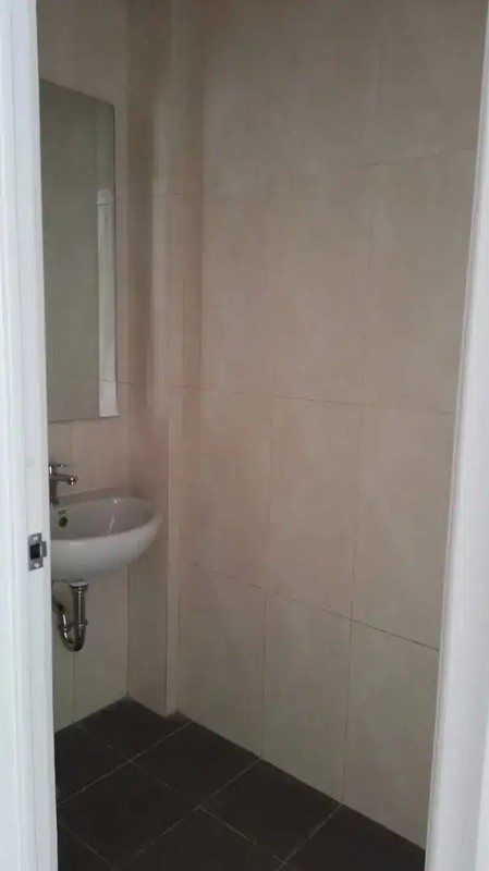 Rent. Ruko bagus 91 District BSD, lokasi strategis..