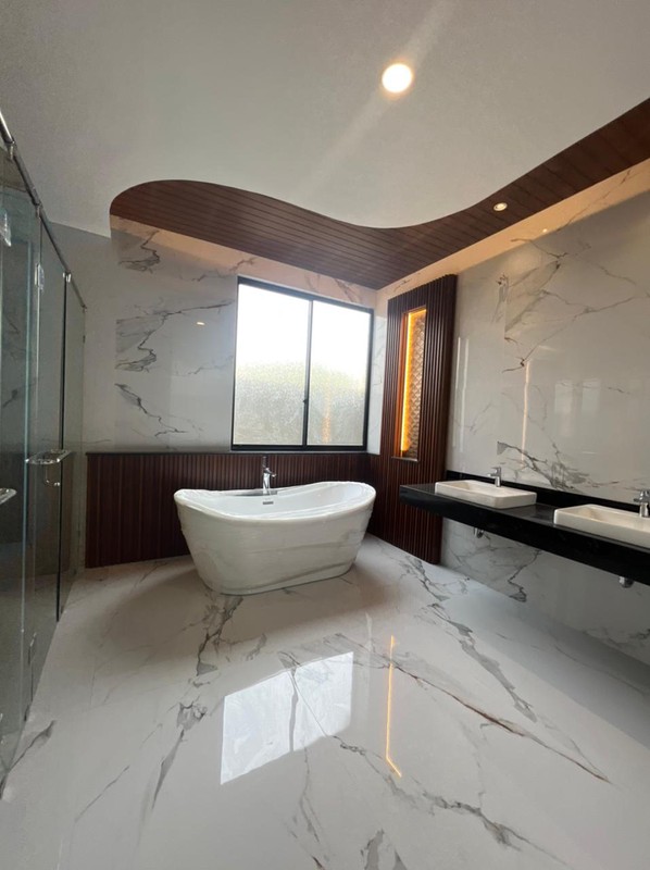 Dijual Rumah Baru Waterfront Citraland Surabaya Special Garasi Carport Masuk 6 Mobil | Bonus 8 Unit Ac Baru - Fasad MARMER - Premium Grohe Sanitary Dekat Uc, Hokky Buah, Ciputra Hospital, Pakuwon Mall