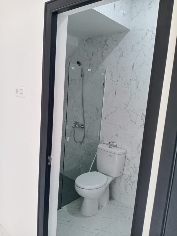 Dijual Rumah Baru Tenggilis Mejoyo Selatan Surabaya Timur - Siap Huni  