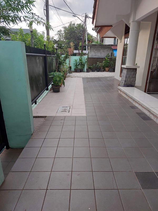 Rumah Hook di Bintaro Jaya Sektor 9 dengan Hunian Asri dan Nyaman