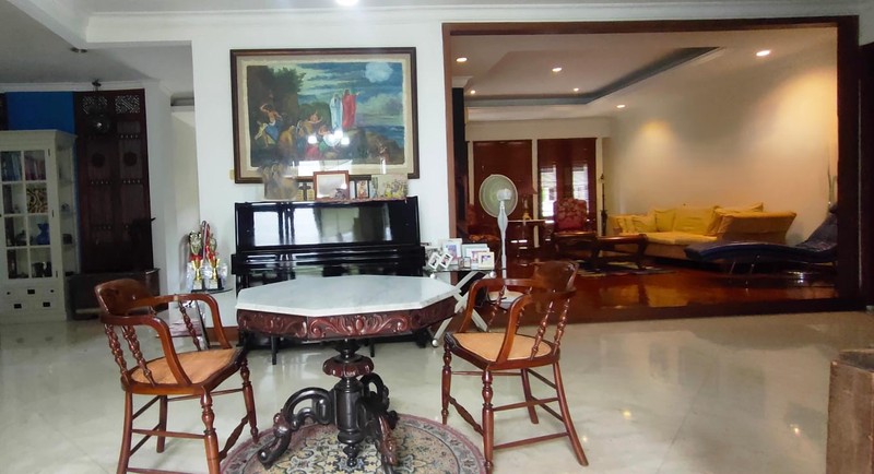 Rumah bagus, Asri, Bebas Banjir di Bintaro Sektor 3.