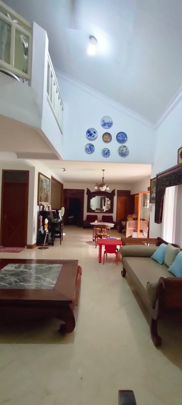 Rumah bagus, Asri, Bebas Banjir di Bintaro Sektor 3.