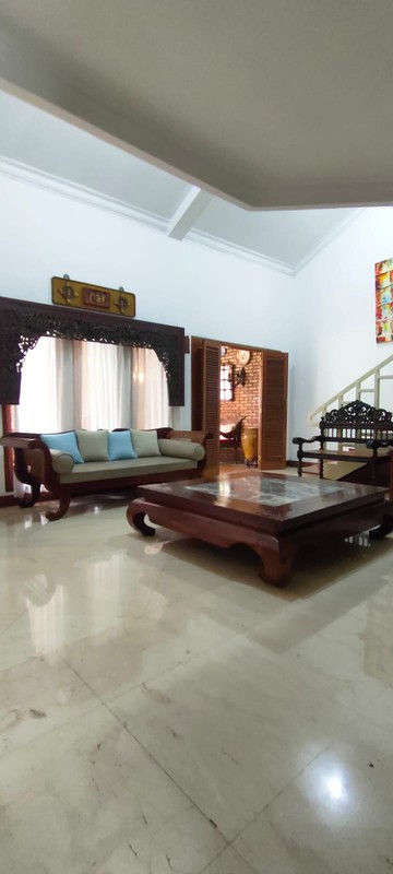 Rumah bagus, Asri, Bebas Banjir di Bintaro Sektor 3.