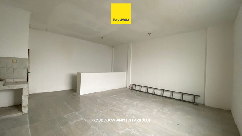 Disewakan Murah! Ruko di H. Nawi, Jakarta Selatan - Lokasi Dekat MRT Cocok untuk Tempat Usaha