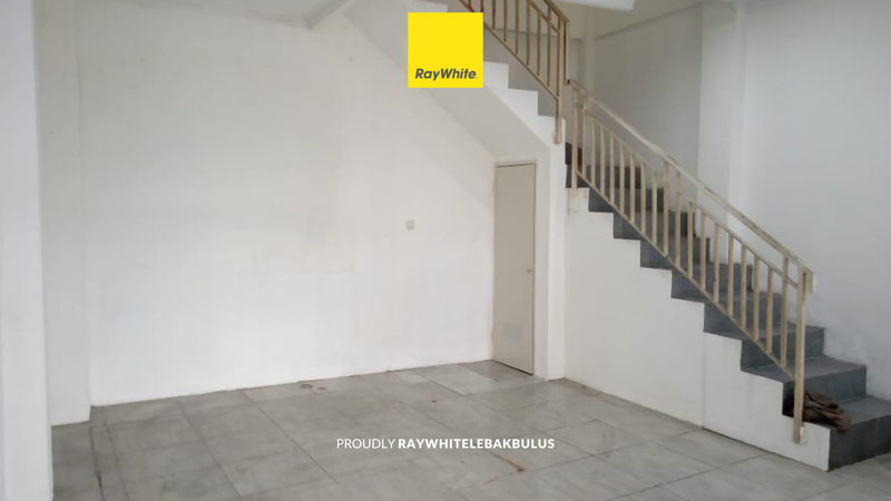 Disewakan Murah! Ruko di H. Nawi, Jakarta Selatan - Lokasi Dekat MRT Cocok untuk Tempat Usaha