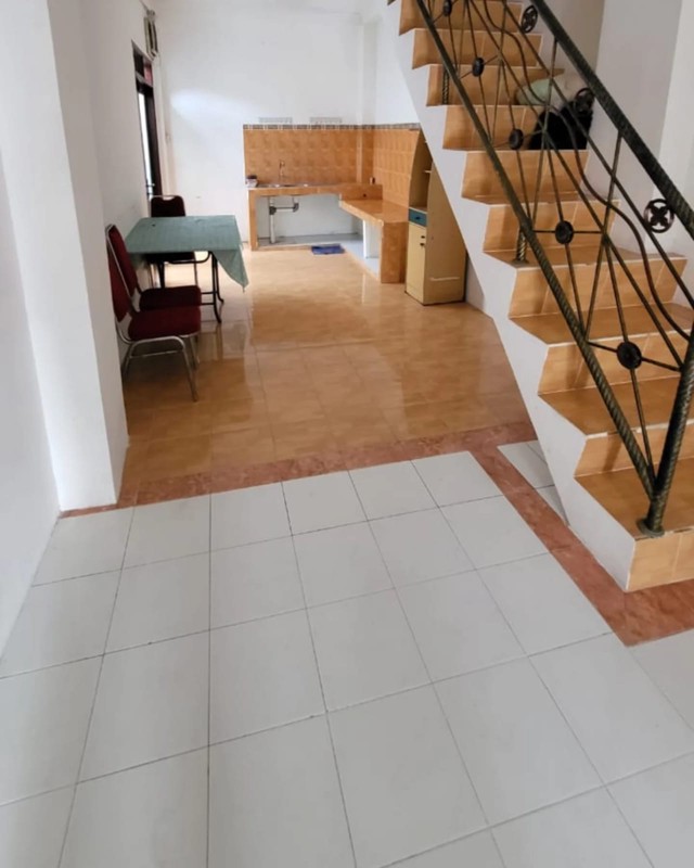 Jual Rumah Murah di Citraland Surabaya