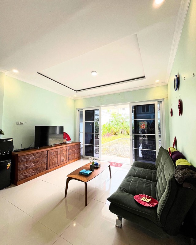 Dijual Rumah Mewah di Oakwood Residence Lippo Cikarang - Luas 448 m², Lingkungan Eksklusif
