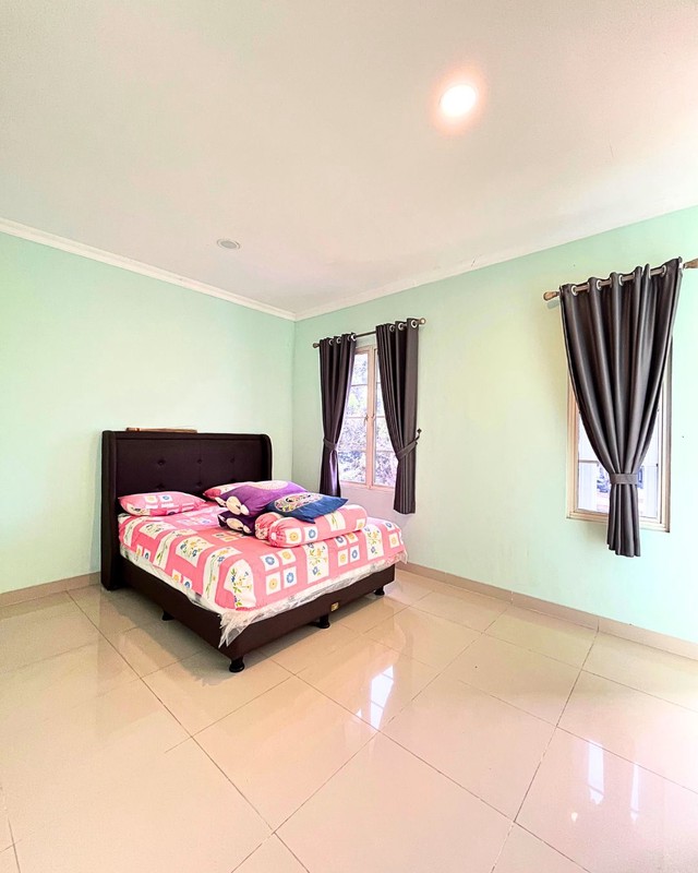 Dijual Rumah Mewah di Oakwood Residence Lippo Cikarang - Luas 448 m², Lingkungan Eksklusif