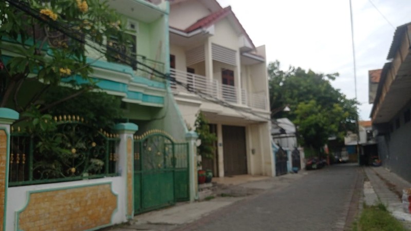 Rumah Strategis di Jantung Surabaya Dekat Kampus ITS & Galaxy Mall
