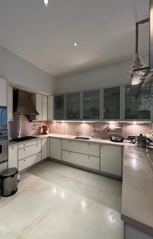 Rumah Mewah Siap Huni Di Kebayoran Baru, Jakarta Selatan