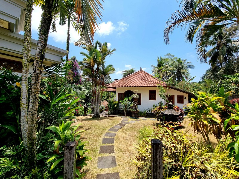 Leasehold Luxury 4000sqm Kediri Villa at Tabanan