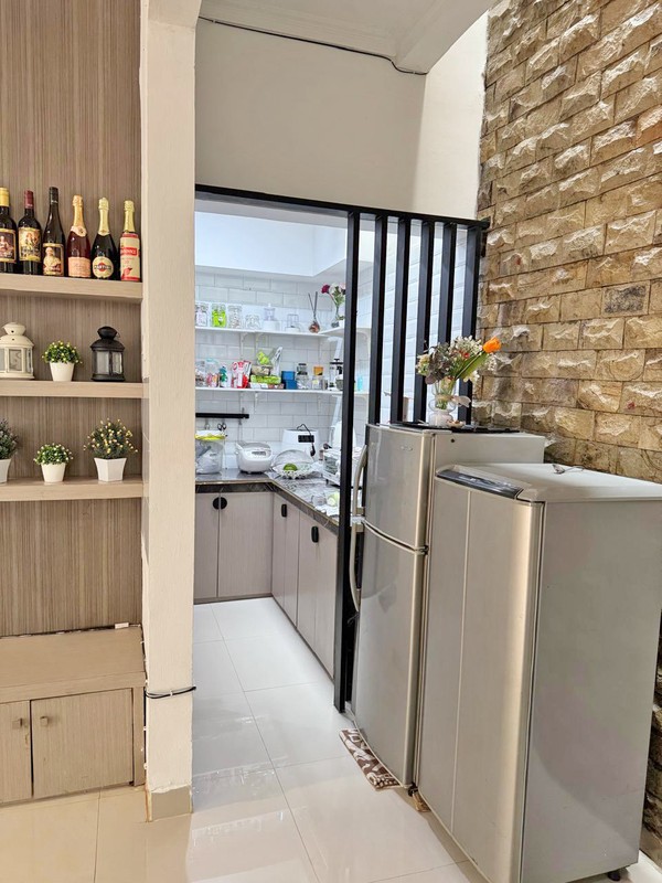 Rumah Modern Siap Huni di Karelia Village, Gading Serpong