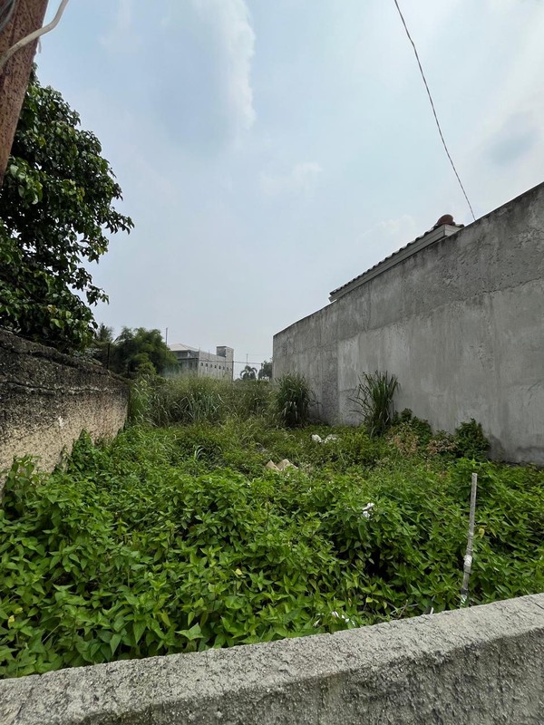 Tanah Strategis di Pengasinan, Depok - Siap Bangun Hunian Impian!