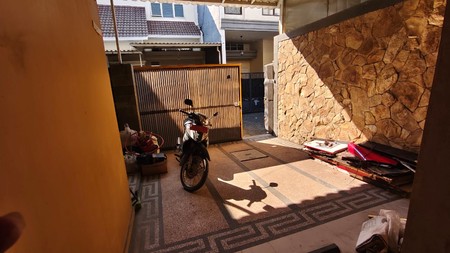 Dijual Rumah Siap Huni 850 Jutaan di Jambangan Indah Surabaya