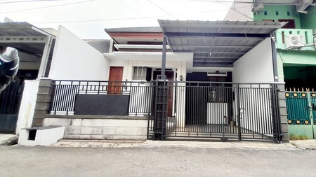 Rumah 1,5 Lantai di Pondok Bambu Duren Sawit Jaktim