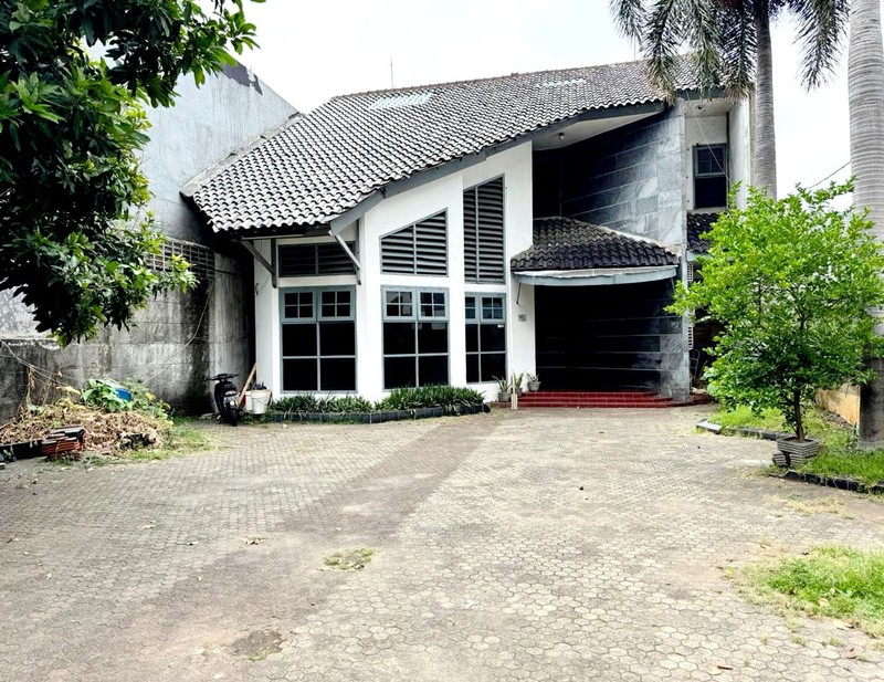 Rumah Dijual Cocok Untuk Kantor di H. Nawi Raya Cilandak Jaksel