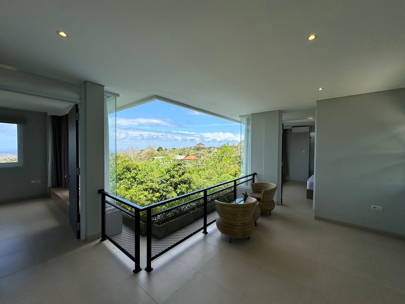 For Sale Beautiful Ocean View Villa in Ungasan