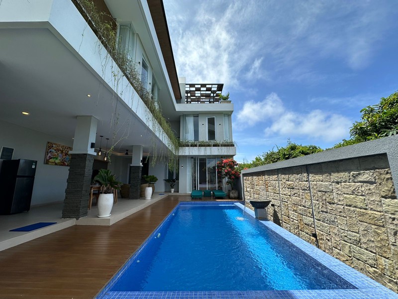 For Sale Beautiful Ocean View Villa in Ungasan